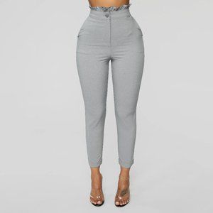 Fashion Nova - Ruffle Waist Pants - Grey